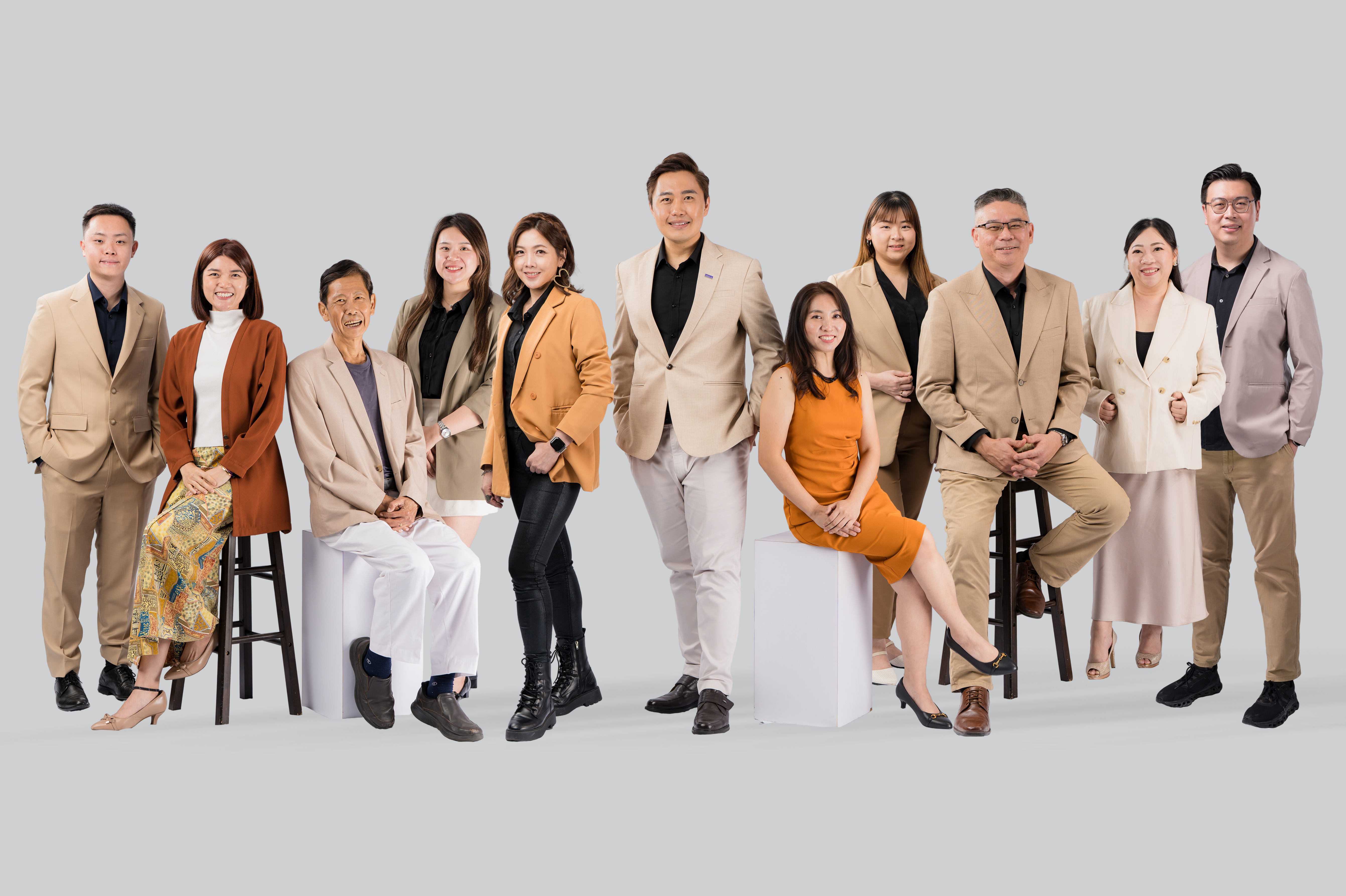 Retail Division committee members